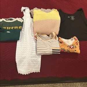 Women’s Bundle - M